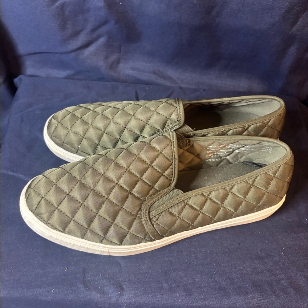 Quilted Slip-On Casual Sneakers - Olive